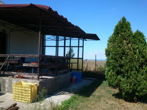 Eladó